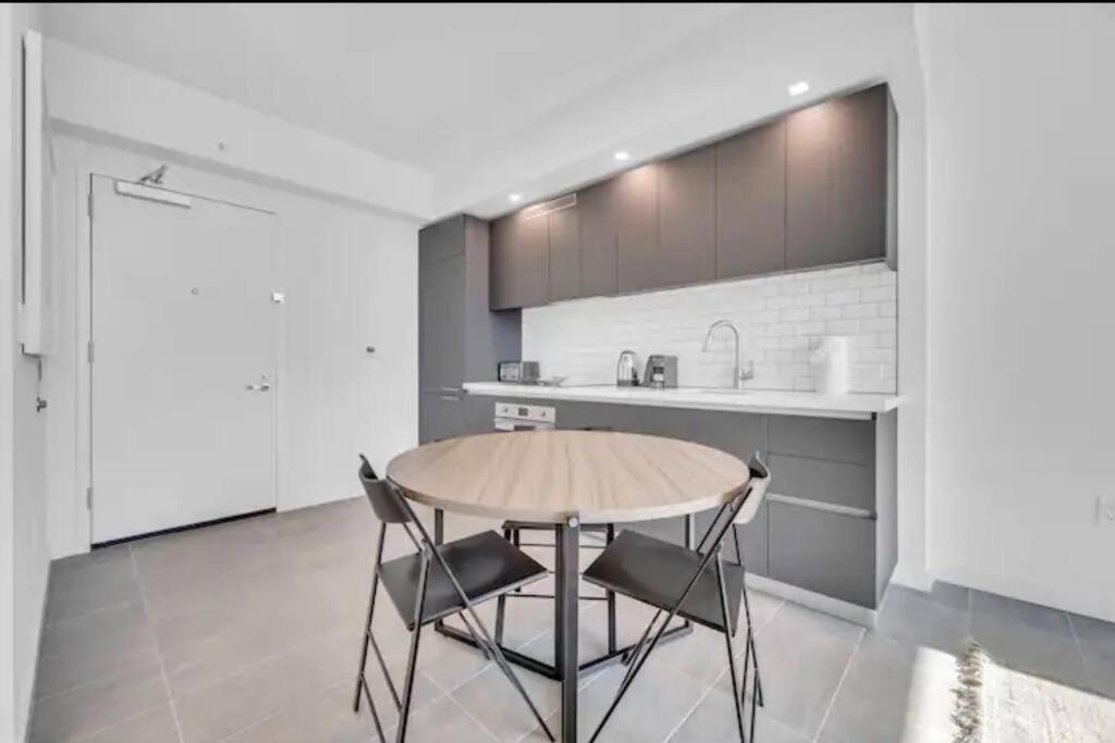Breathtaking 1Br In The Heart Miami Lägenhet Exteriör bild