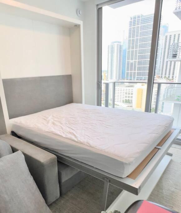 Breathtaking 1Br In The Heart Miami Lägenhet Exteriör bild