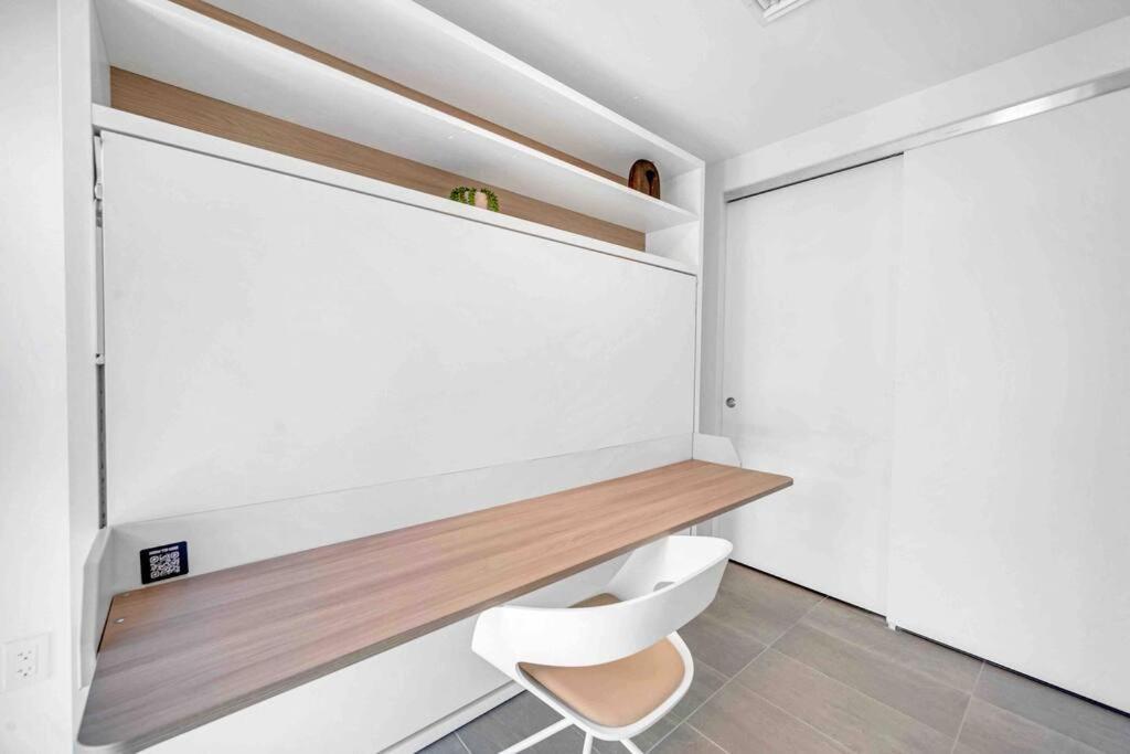 Breathtaking 1Br In The Heart Miami Lägenhet Exteriör bild
